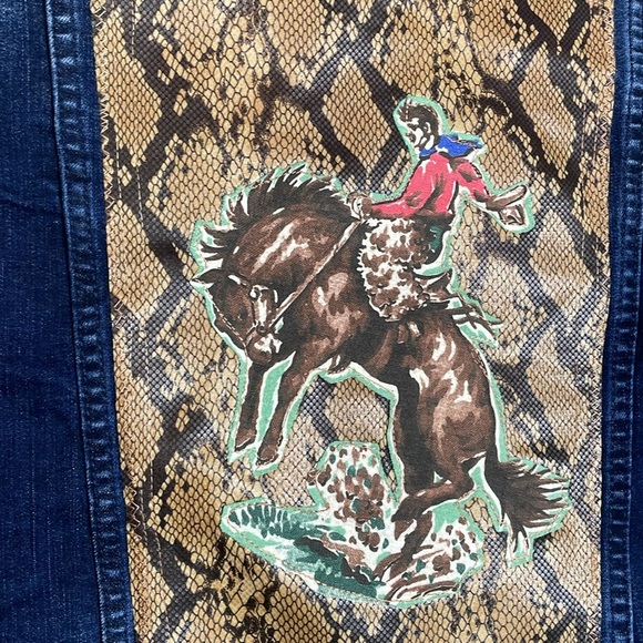 Lola Jeans | Women’s Dark Wash Western Snake Skin Print Details Size Small NWT - Picture 4 of 6